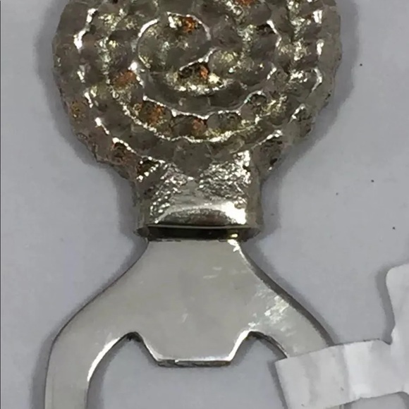 New Silver Metal Seahorse Bottle Opener - Picture 5 of 8